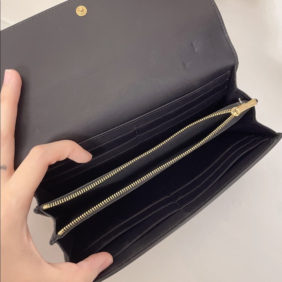 Celine Wallet - Black - Picture 6 of 6
